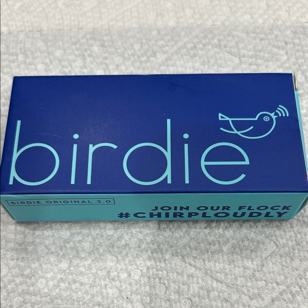 Birdie Original Personal Safety Device/Alarm: Matcha or Lavender